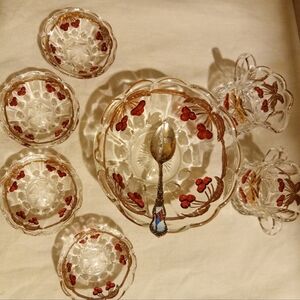 Vintage Mosser Cherry Thumbprint Berry Set